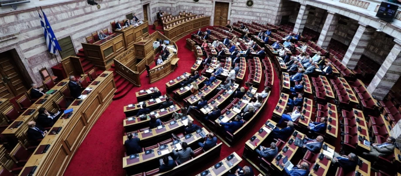 Από 4.000 έως και 10.000 ευρώ αναδρομικά θα λάβουν συνταξιούχοι βουλευτές